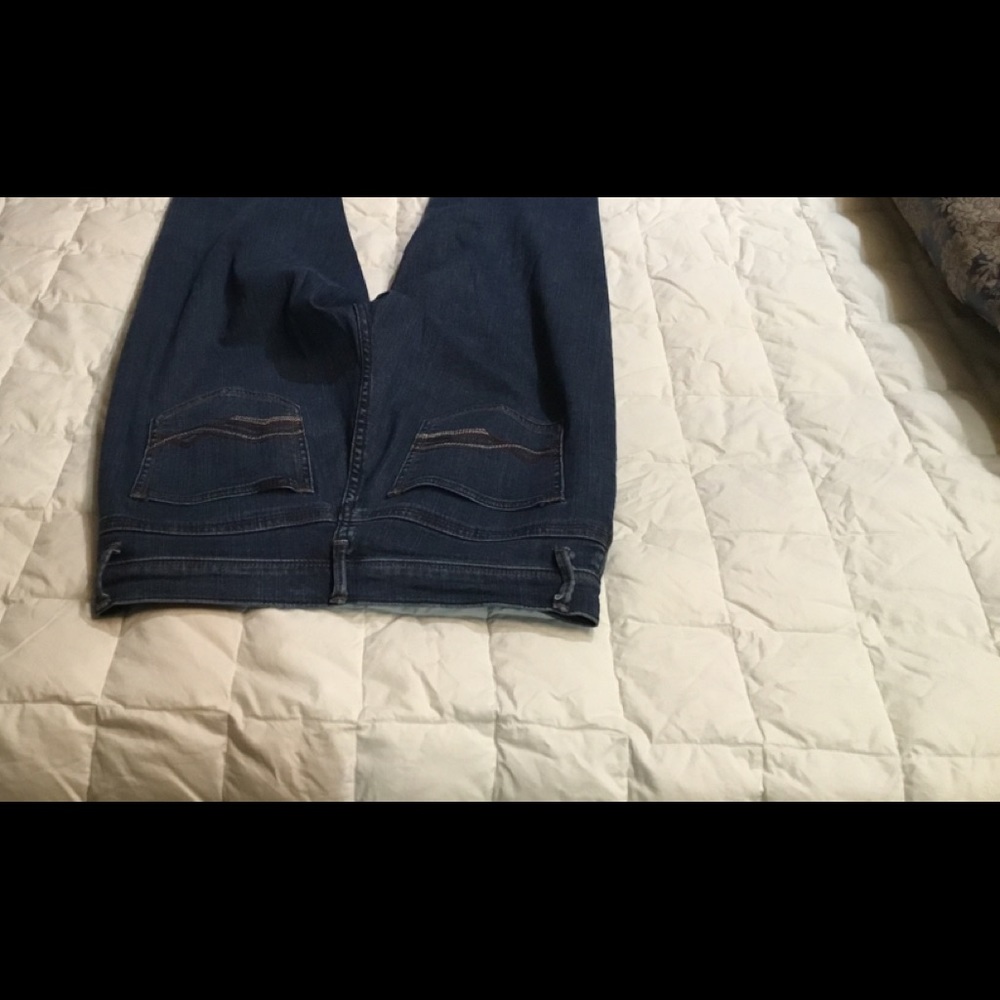 Lee Classic Fit at the  High Waist Jean